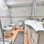 Διαμέρισμα 3 Pieces Dans Le Centre De *