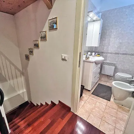 Appartement 3 Pièces Dans Le Centre De