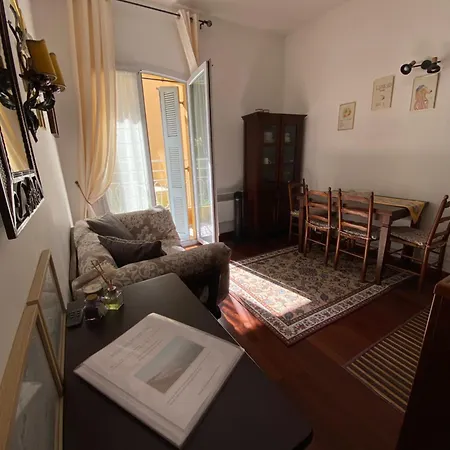 Appartement 3 Pièces Dans Le Centre De *